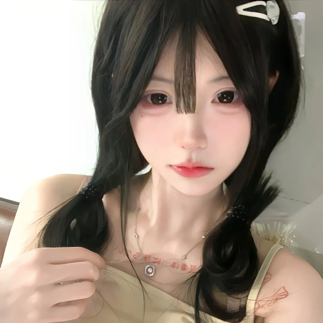大学新生的秘密生活