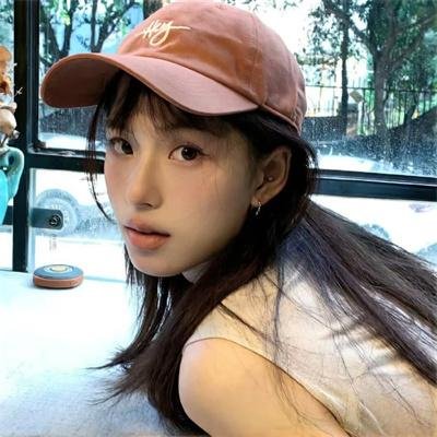 采蘑菇的夫妻